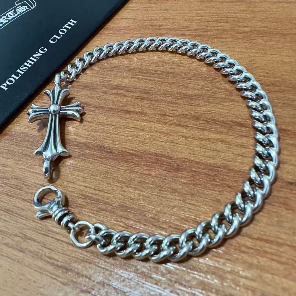 Chrome Hearts Vintage Cross Pendant Curb Chain Bracelet With Box